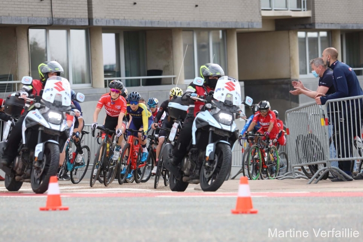 Yvonne Marzinke beim UCI Worldcup Ostende, Belgien