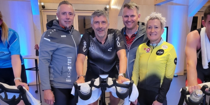 571574038_10239844369951434_8572369027995987333_nnn